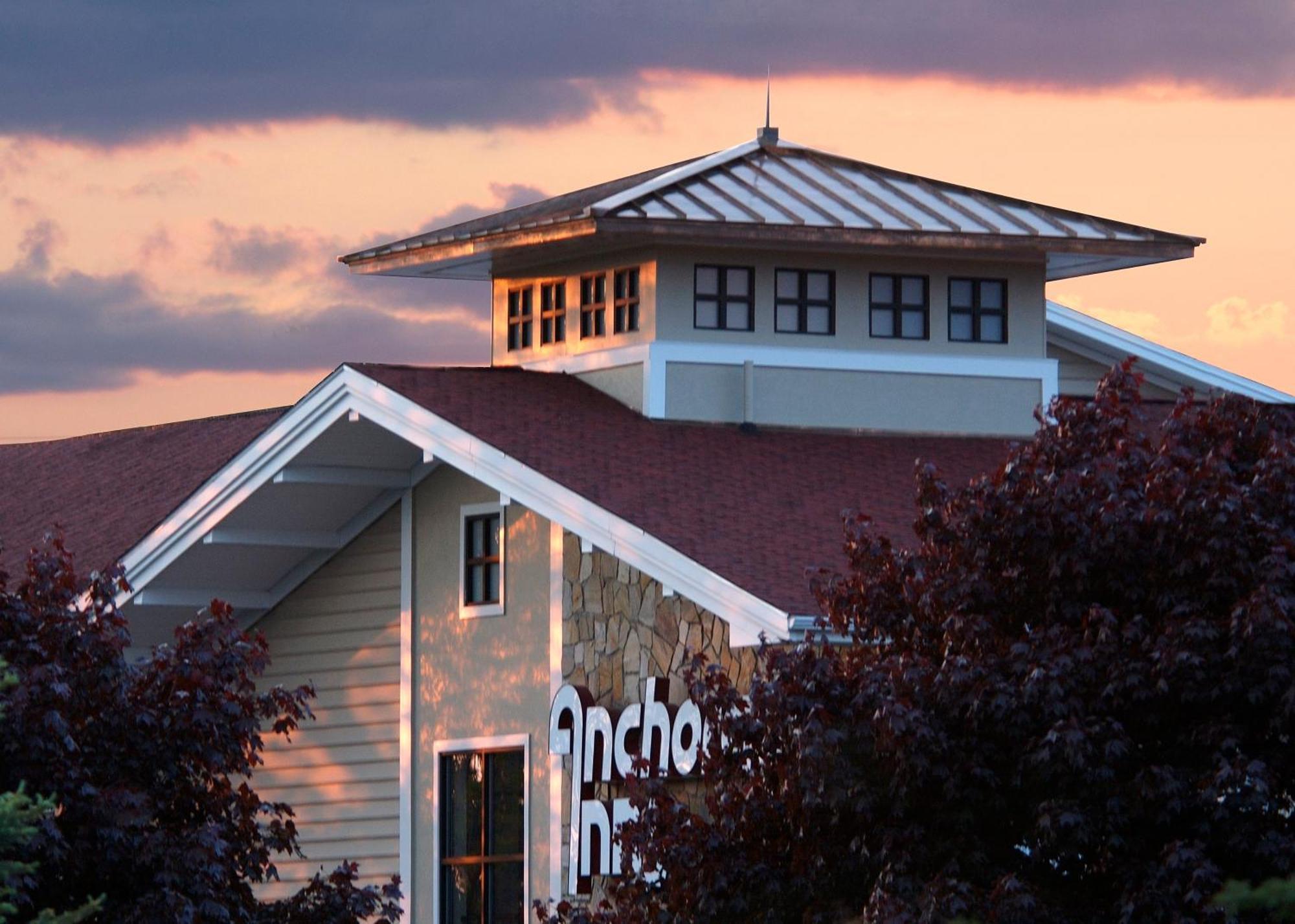 Anchorage And Hotel 3*