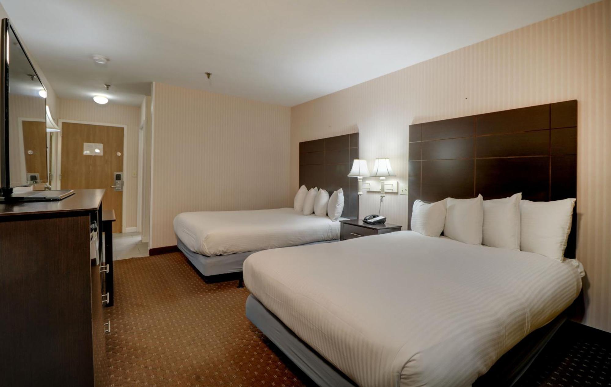 Hotel Anchorage And 3*